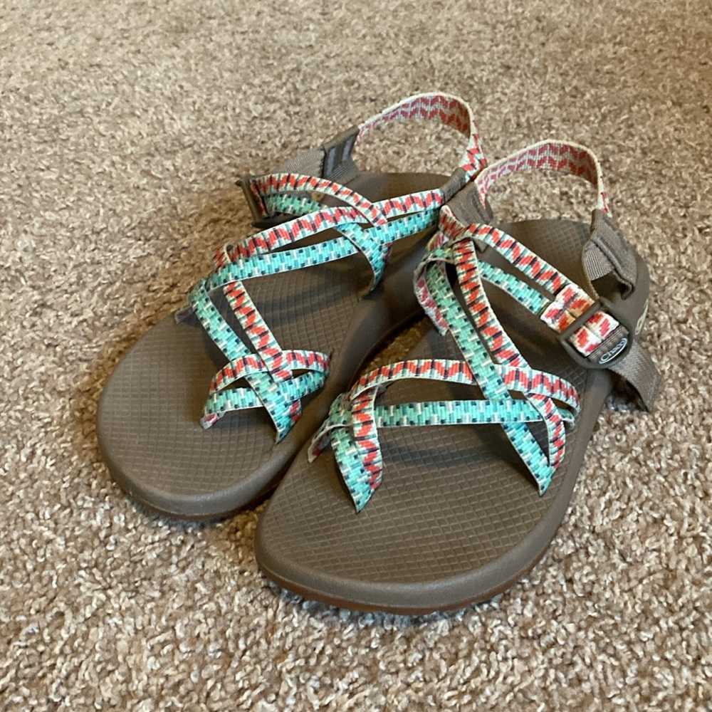 Chacos size 10